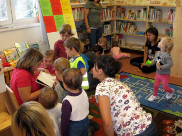 fotografie z akce k projektu S knížkou do života (Bookstart)